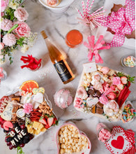 Load image into Gallery viewer, Valentine's Box