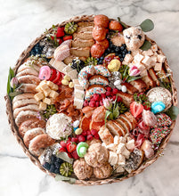 Load image into Gallery viewer, Large Circular Woven Charcuterie Tray