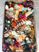Load image into Gallery viewer, Large Rectangular Cheeseboard Woven Tray
